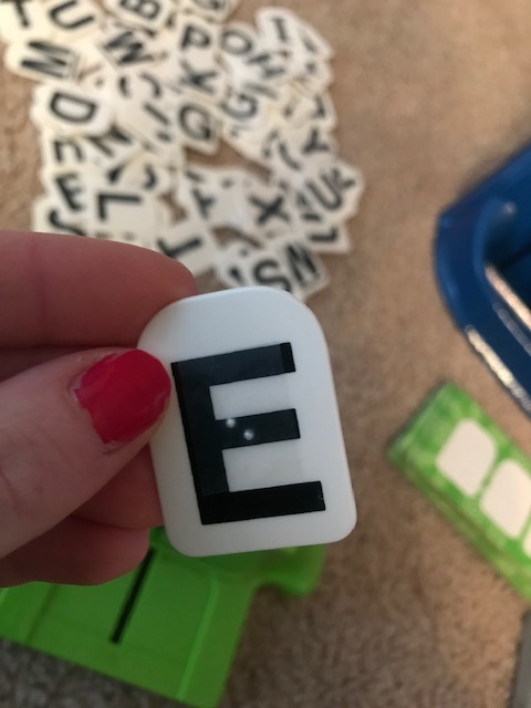 Letter tile "e" with braille