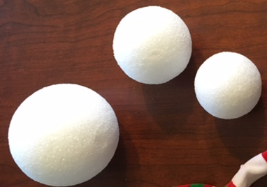 Styrofoam balls of "snow" in small, medium and large