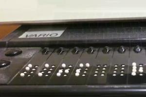 refreshable braille display
