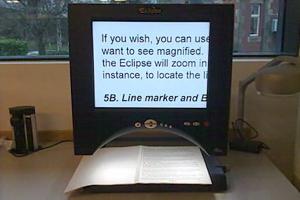 text magnifying device