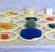Early tactile pattern game